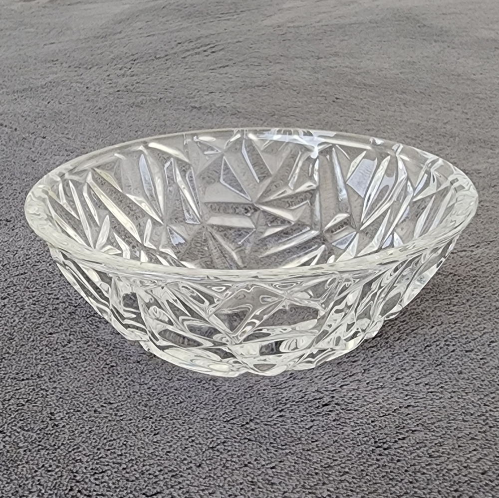 Tiffany & Co. Rock Cut Crystal Bowl - 6"